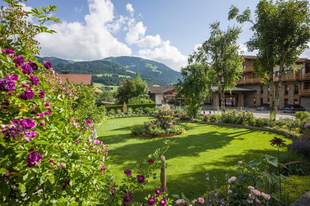 Ferienwohnung Kitzbichler Scheffau am Wilden Kaiser Buitenkant foto